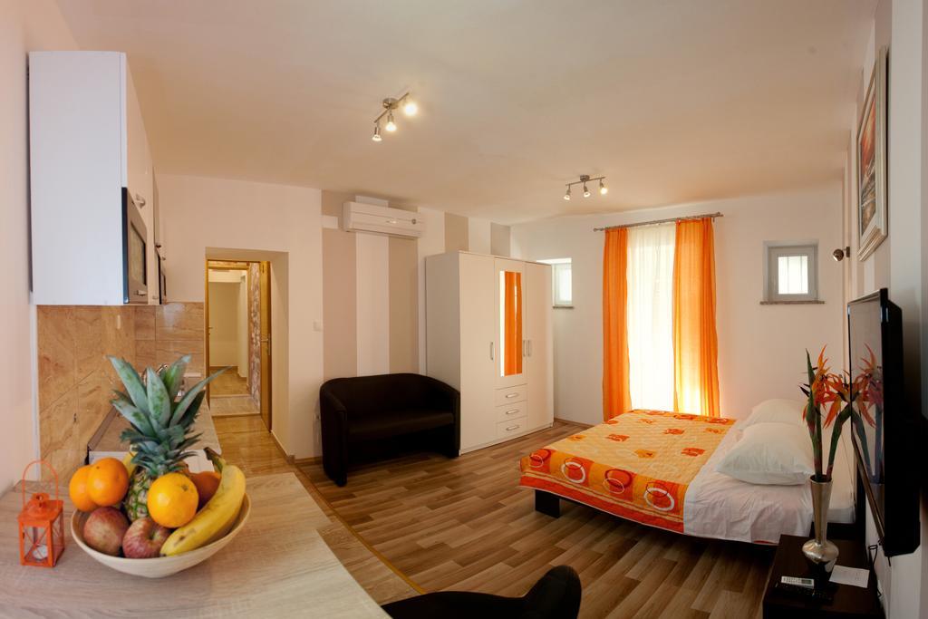 Central Luxury Rooms Izidor Split Szoba fotó